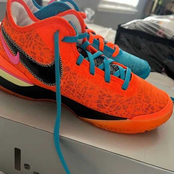 Nike LeBron XX Multicolor Athletic Shoes - Picture 3 of 5